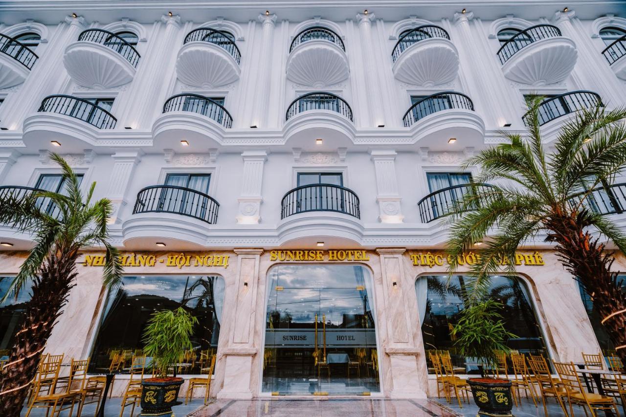 Sunrise Hotel Hà Tiên Exteriör bild